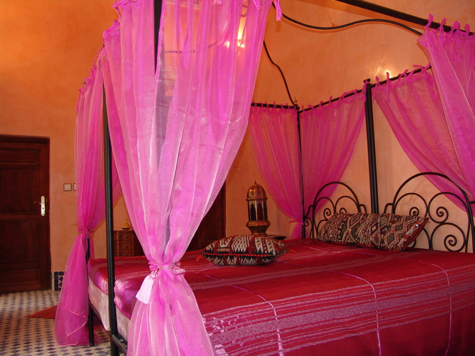 Riad Le Patio De Фес Екстериор снимка